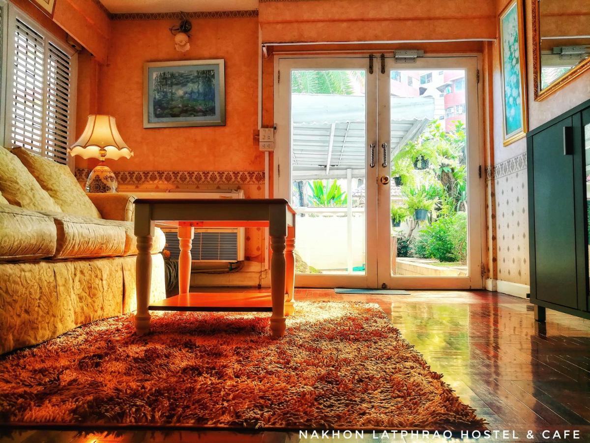 Hostel Nakhon Latphrao Bangkok Zewnętrze zdjęcie