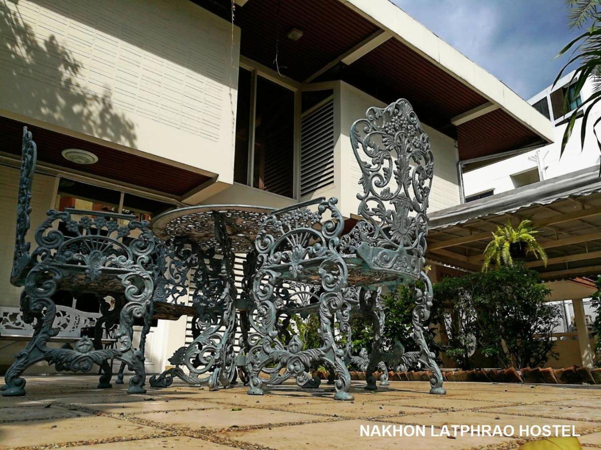 Hostel Nakhon Latphrao Bangkok Zewnętrze zdjęcie